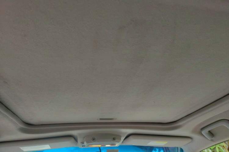 Used Mitsubishi Pajero 2011 3.0L Elite Overdrive Edition Headliner