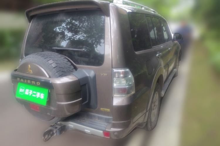 Used Mitsubishi Pajero 2011 3.0L Elite Overdrive Edition Rear Right 45 Deg