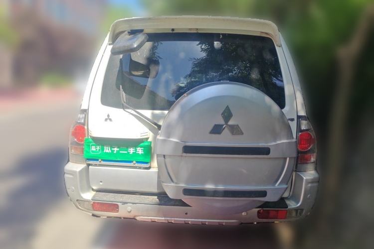 Used Mitsubishi Pajero 2011 V73 3.0L AT GLS Rear