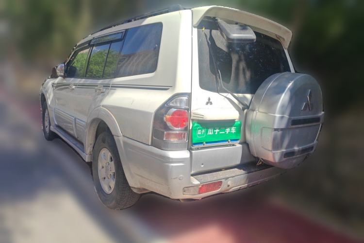 Used Mitsubishi Pajero 2011 V73 3.0L AT GLS Rear Left 45 Deg