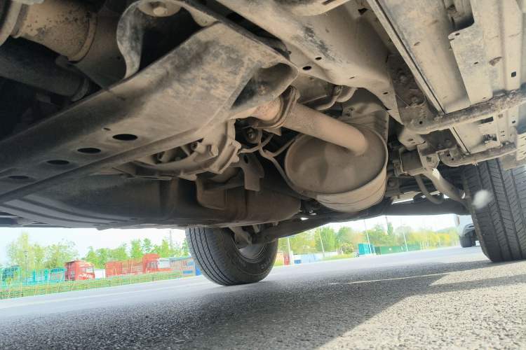 Used Mitsubishi Pajero 2011 3.0L Elite Edition Chassis Front Left