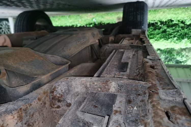 Used Mitsubishi Pajero 2011 V73 3.0L MT GL Chassis Front Right