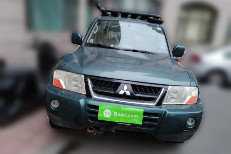 Used Mitsubishi Pajero 2011 V73 3.0L MT GL Front