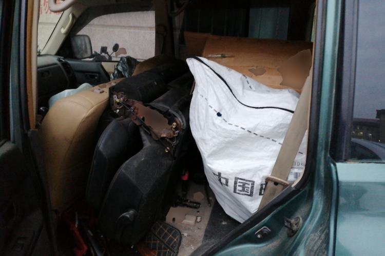 Used Mitsubishi Pajero 2011 V73 3.0L MT GL Left Rear Seat