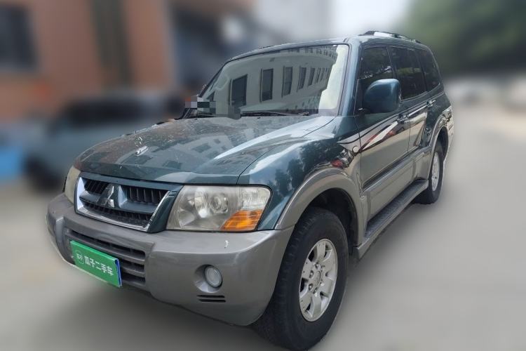 Used Mitsubishi Pajero 2011 V73 3.0L AT GLX Guazi used car, China used car export, Used car for sale, Used cars, Cheapest cars for sale