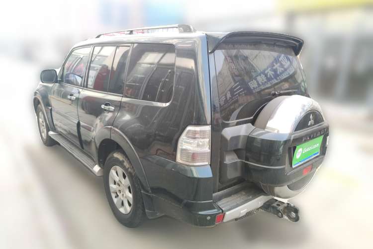 Used Mitsubishi Pajero 2011 3.0L Elite Edition Rear Left 45 Deg