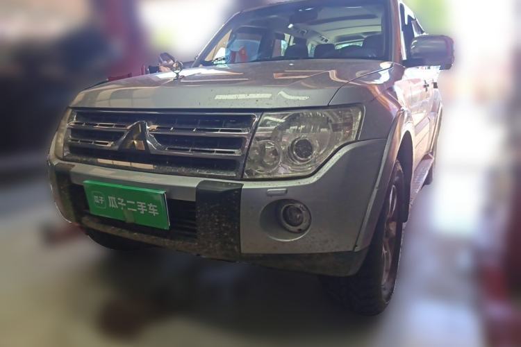 Used Mitsubishi Pajero 2011 3.0L Elite Overdrive Edition Guazi used car, China used car export, Used car for sale, Used  cars, Cheapest cars for sale