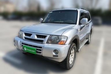 Used Mitsubishi Pajero 2011 V73 3.0L AT GLX