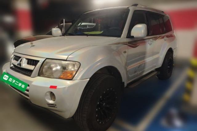 Used Mitsubishi Pajero 2011 V73 3.0L MT GL