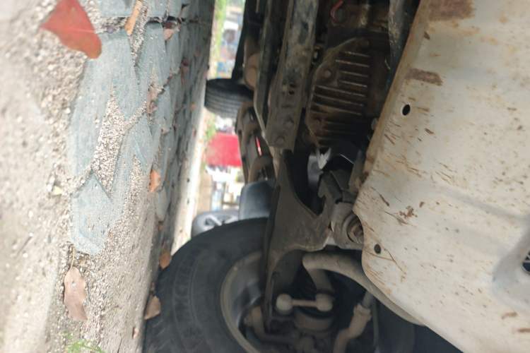 Used Mitsubishi Pajero 2011 V73 3.0L MT GL Chassis Front Left