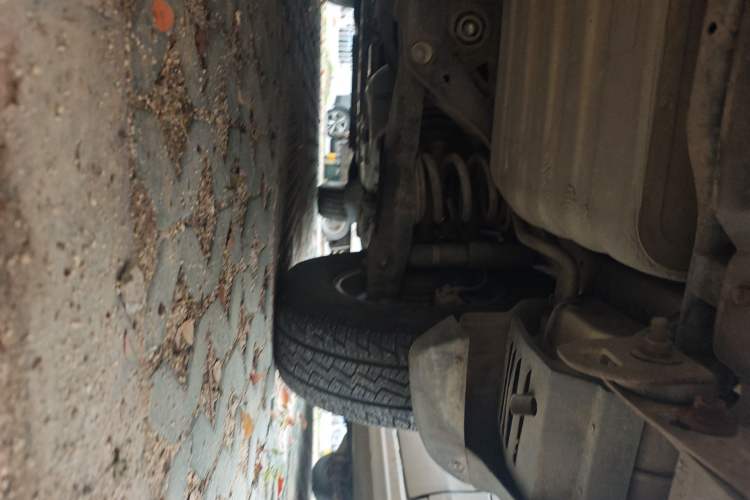 Used Mitsubishi Pajero 2011 V73 3.0L MT GL Chassis Rear Right