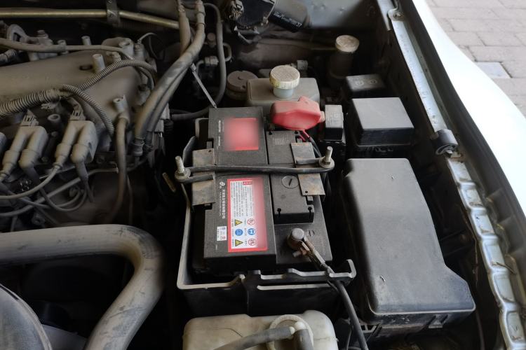 Used Mitsubishi Pajero 2011 V73 3.0L MT GL Engine Bay Left
