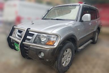 Used Mitsubishi Pajero 2011 V73 3.0L MT GL