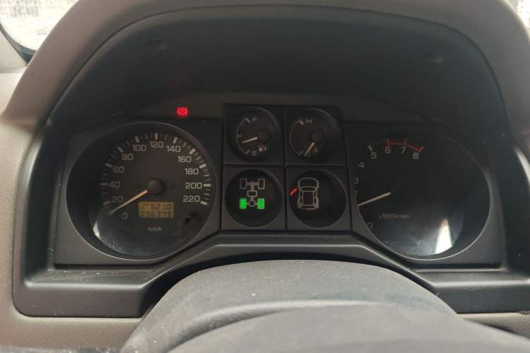 Used Mitsubishi Pajero 2011 V73 3.0L MT GL Instrument Cluster