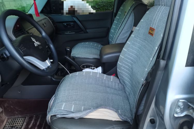 Used Mitsubishi Pajero 2011 V73 3.0L MT GL Left Front Seat