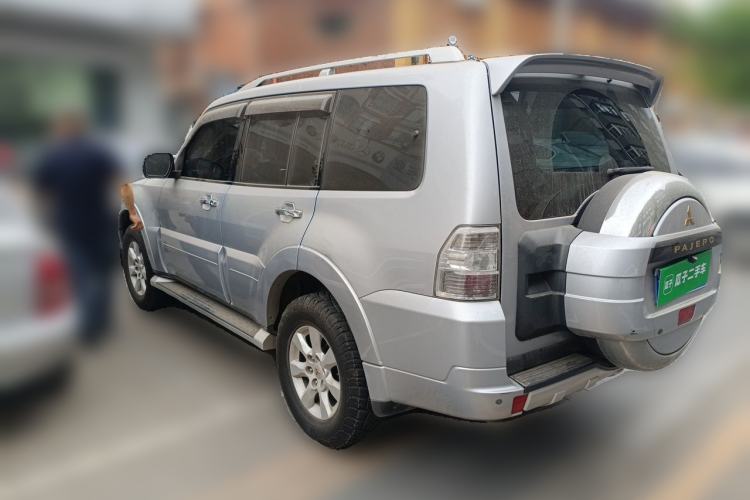 Used Mitsubishi Pajero 2011 3.0L Elite Edition Rear Left 45 Deg