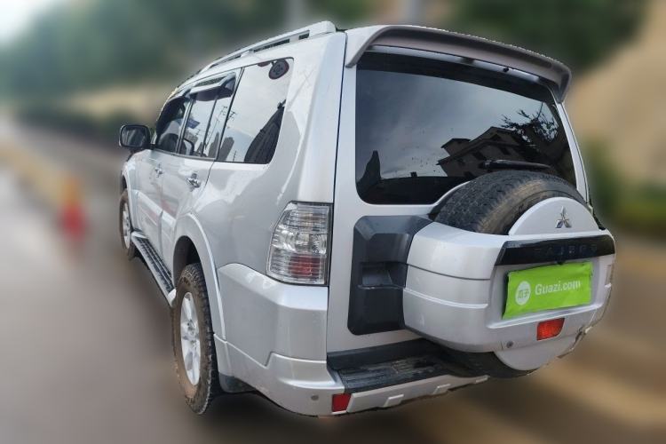 Used Mitsubishi Pajero 2011 3.0L Elite Edition Rear Left 45 Deg