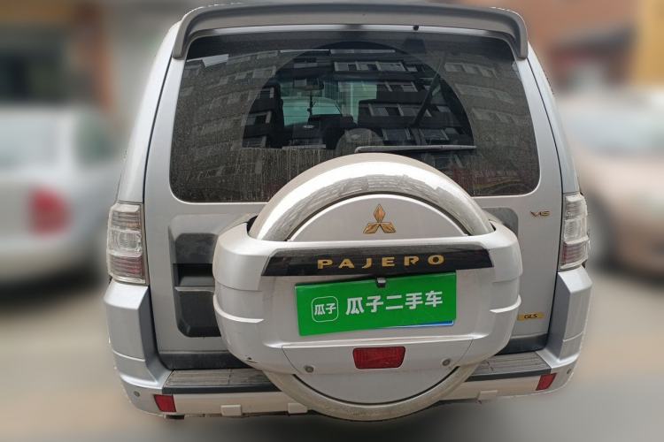 Used Mitsubishi Pajero 2011 3.0L Elite Edition Rear