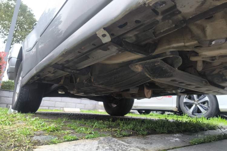 Used Mitsubishi Pajero 2011 V73 3.0L AT GLX Right Side Sill