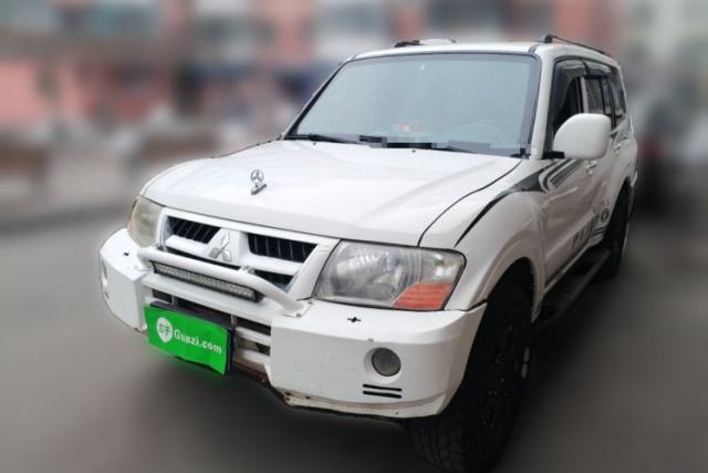 Used Mitsubishi Pajero 2011 V73 3.0L MT GL