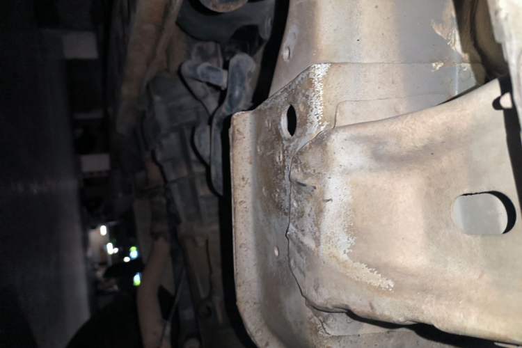 Used Mitsubishi Pajero 2011 V73 3.0L MT GL Chassis Front Right