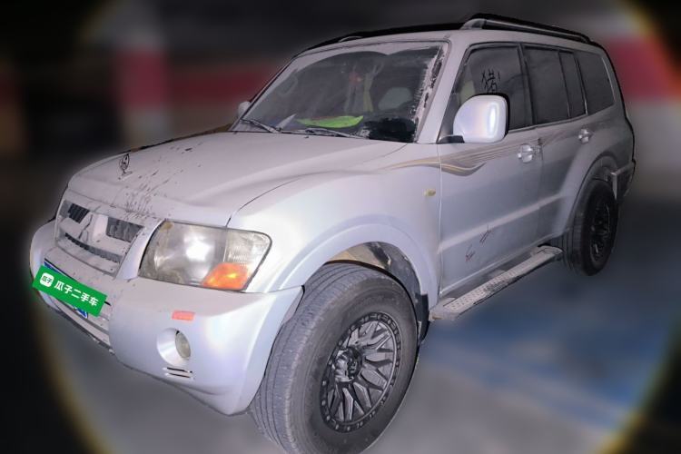 Used Mitsubishi Pajero 2011 V73 3.0L MT GL Guazi used car, China used car export, Used car for sale, Used  cars, Cheapest cars for sale