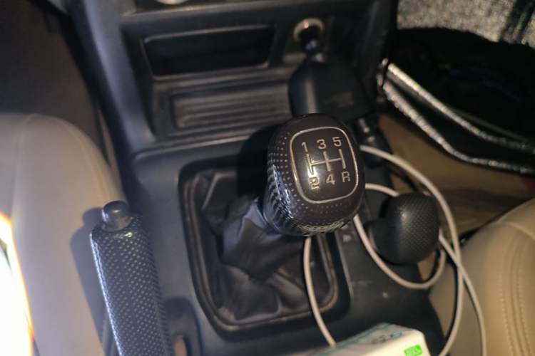 Used Mitsubishi Pajero 2011 V73 3.0L MT GL Gear Lever