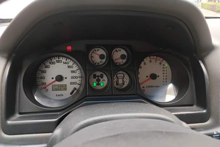 Used Mitsubishi Pajero 2011 V73 3.0L AT GLS Instrument Cluster