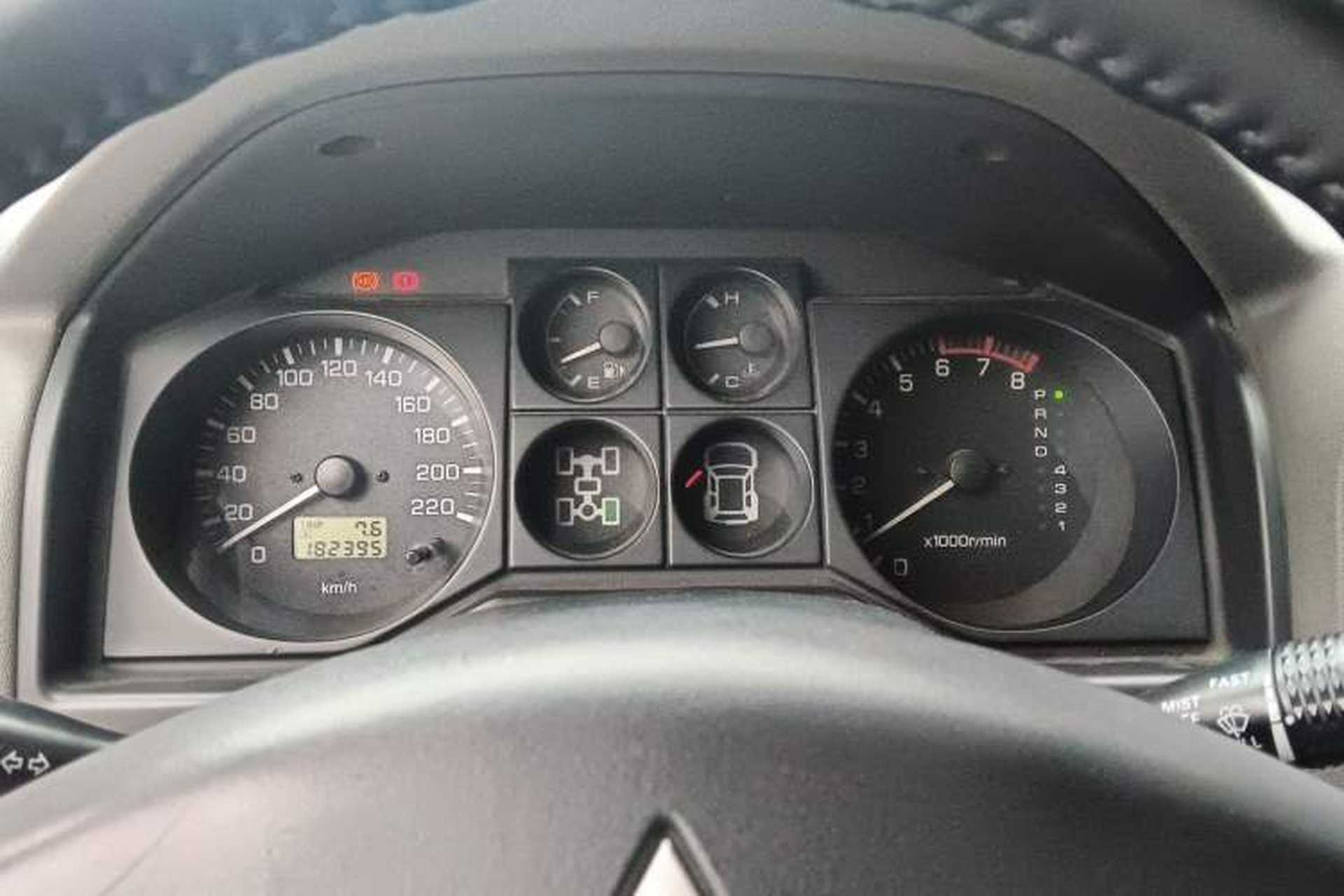 Used Mitsubishi Pajero 2011 V73 3.0L AT GLX Instrument Cluster
