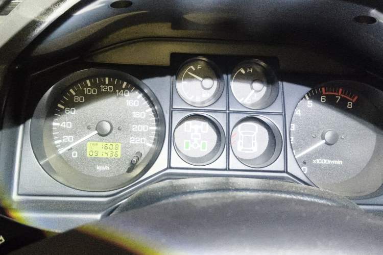 Used Mitsubishi Pajero 2011 V73 3.0L MT GL Instrument Cluster