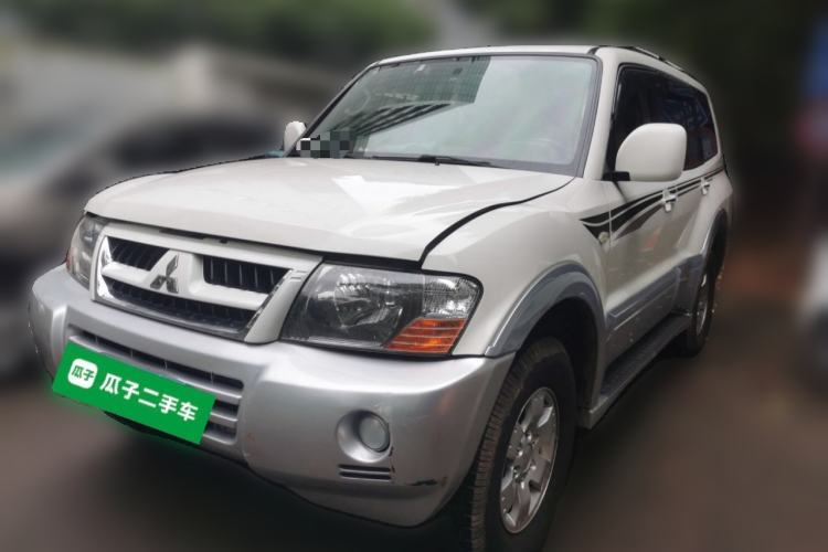 Used Mitsubishi Pajero 2011 V73 3.0L AT GLX Guazi used car, China used car export, Used car for sale, Used cars, Cheapest cars for sale