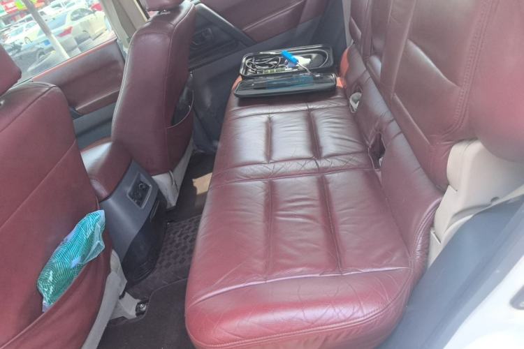 Used Mitsubishi Pajero 2011 V73 3.0L MT GL Left Rear Seat