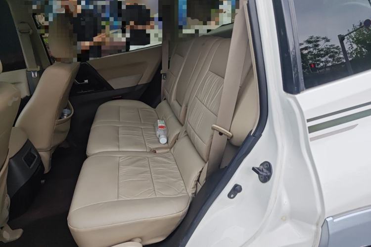 Used Mitsubishi Pajero 2011 V73 3.0L AT GLS Left Rear Seat