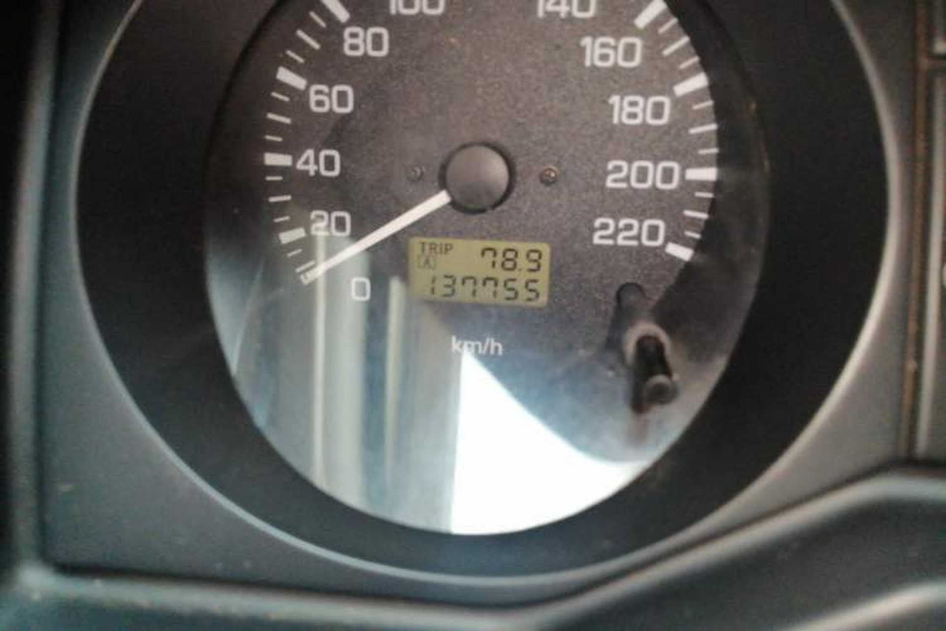Used Mitsubishi Pajero 2011 V73 3.0L MT GL Odometer Close Up