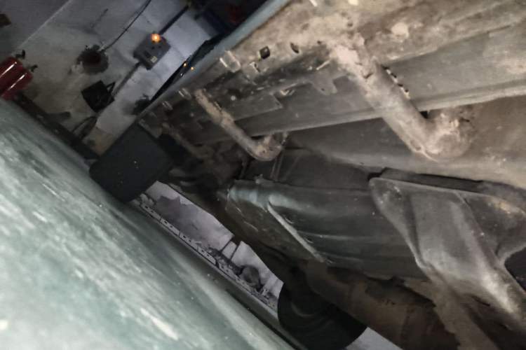Used Mitsubishi Pajero 2012 3.0L Elite Edition Chassis Front Right
