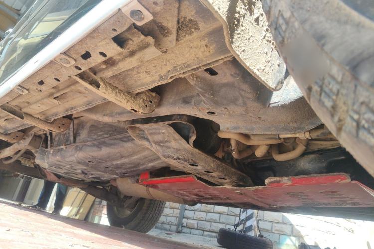 Used Mitsubishi Pajero 2012 3.0L Elite Edition Chassis Front Right