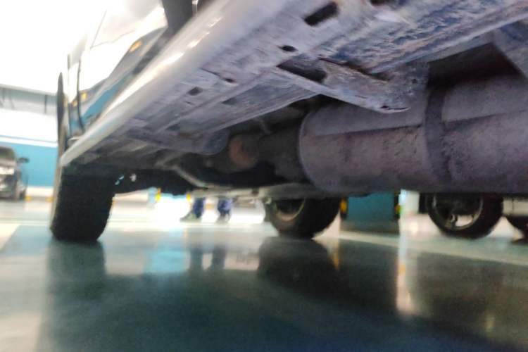 Used Mitsubishi Pajero 2012 3.0L Elite Upgrade Edition Chassis Rear Left