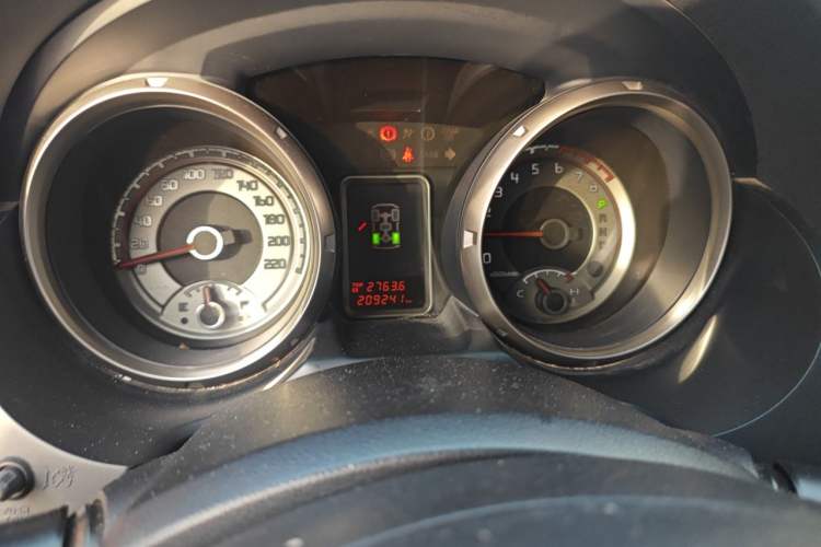Used Mitsubishi Pajero 2012 3.0L Elite Upgrade Edition Instrument Cluster