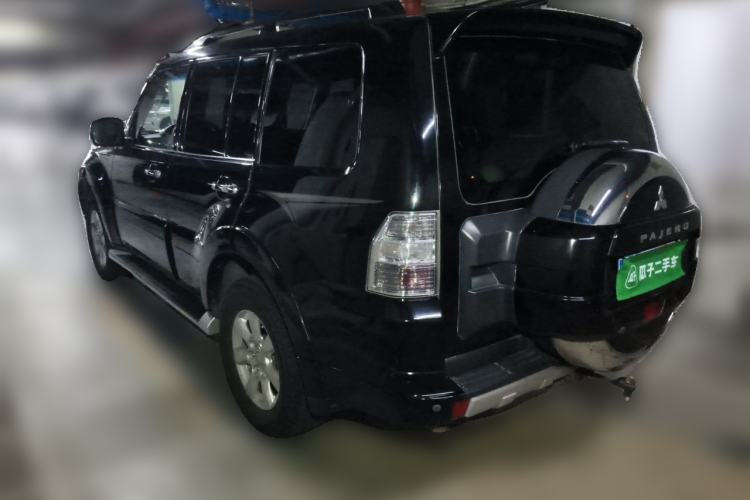 Used Mitsubishi Pajero 2012 3.0L Elite Edition Rear Left 45 Deg
