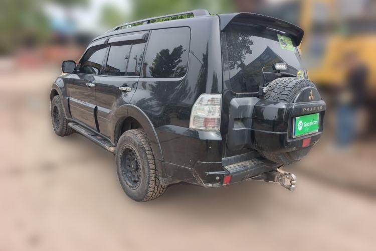 Used Mitsubishi Pajero 2012 3.0L Elite Upgrade Edition Rear Left 45 Deg