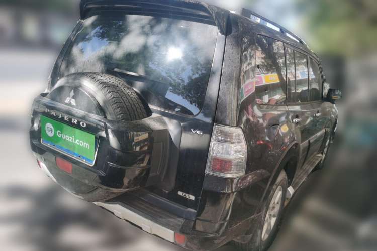 Used Mitsubishi Pajero 2012 3.0L Elite Edition Rear Right 45 Deg