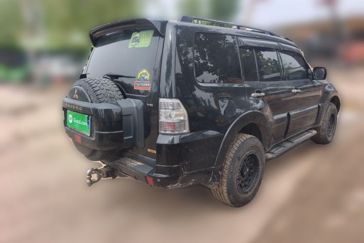 Used Mitsubishi Pajero 2012 3.0L Elite Upgrade Edition Rear Right 45 Deg