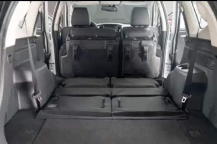 Used Mitsubishi Pajero 2012 3.0L Luxury Edition Trunk
