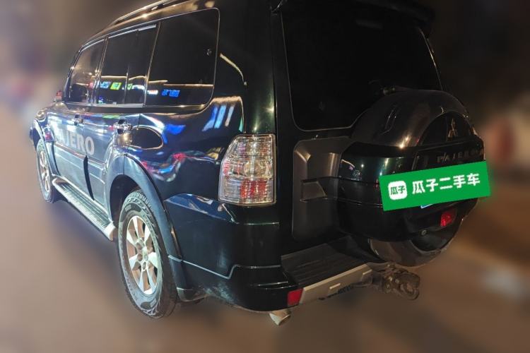 Used Mitsubishi Pajero 2012 3.0L Elite Upgrade Edition Rear Left 45 Deg