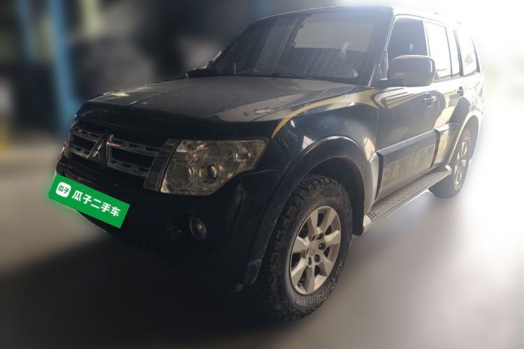 Gebrauchter Mitsubishi Pajero 2012 3.0L Elite Edition Guazi used car, China used car export, Used car for sale, Used  cars, Cheapest cars for sale