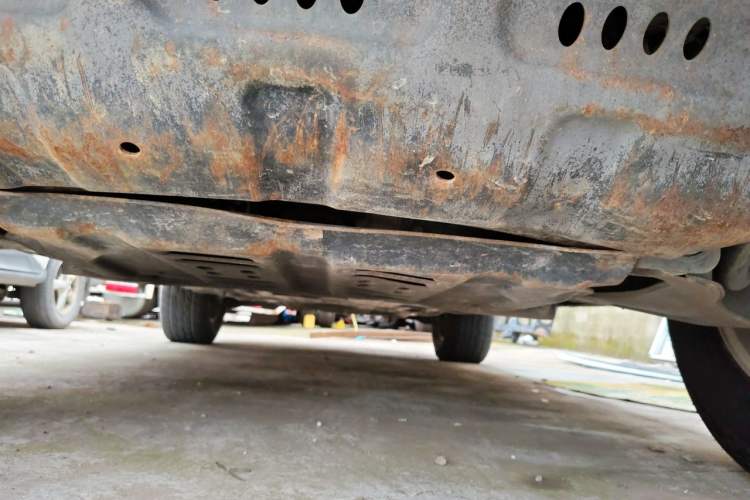 Used Mitsubishi Pajero 2012 3.0L Luxury Edition Chassis Front
