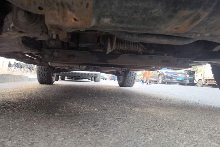 Used Mitsubishi Pajero 2012 3.0L Elite Edition Chassis Front