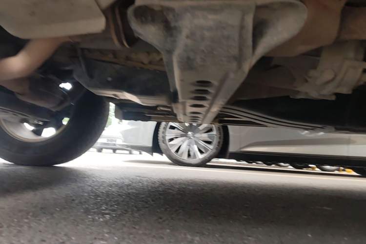 Used Mitsubishi Pajero 2012 3.0L Elite Upgrade Edition Chassis Front Left