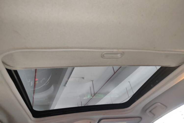 Used Mitsubishi Pajero  Headliner