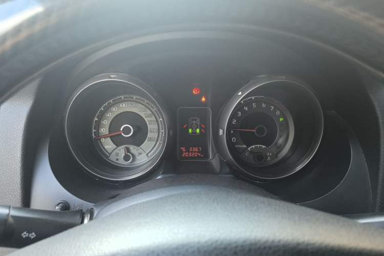 Used Mitsubishi Pajero 2012 3.0L Elite Edition Instrument Cluster